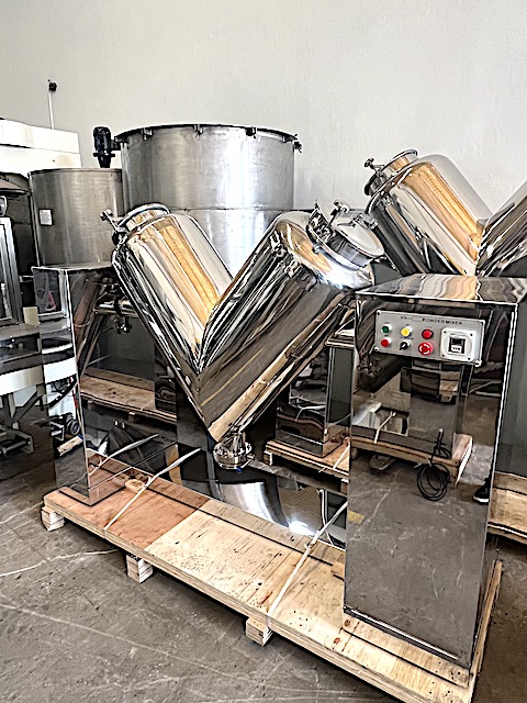 MEZCLADORA EN V ACERO INOXIDABLE 300 LITROS NUEVA 