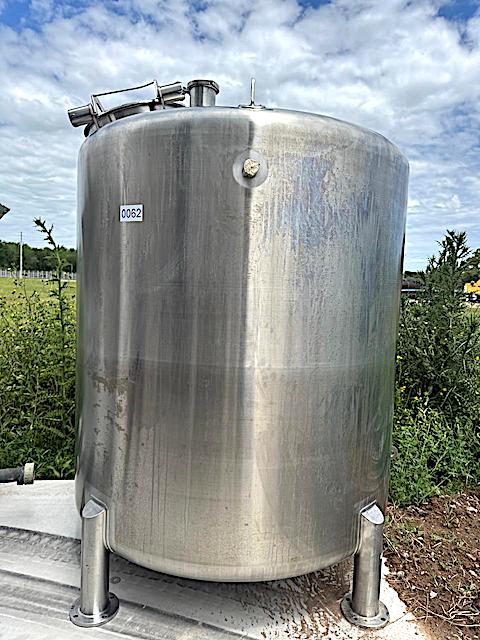 TANQUE ACERO INOXIDABLE 3.000 LITROS USADOS