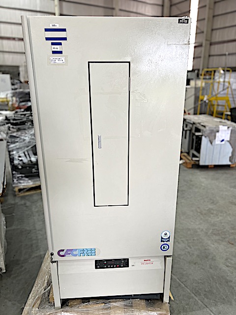 INCUBADORA MARCA SANYO USADAS