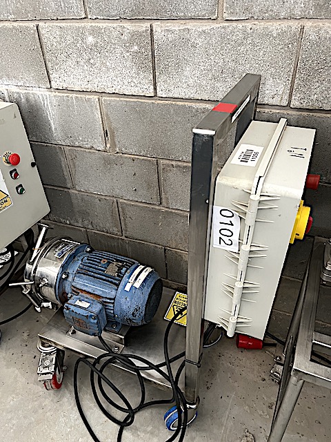 BOMBA CENTRIFUFA SANITARIA ACERO INOXIDABLE USADAS