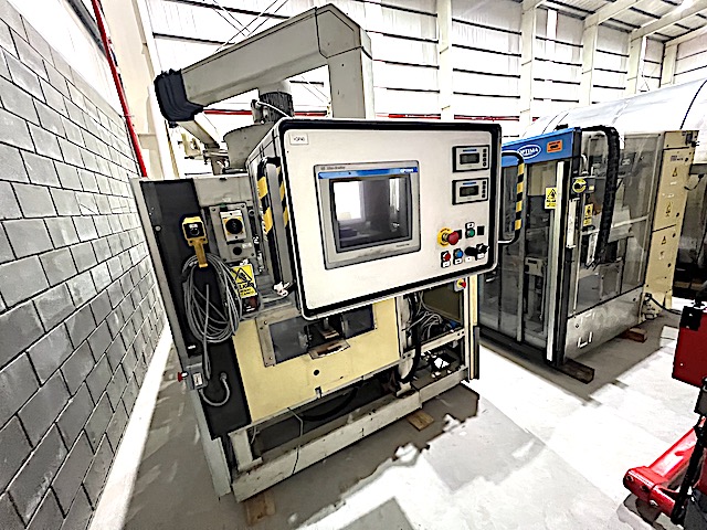 ENVASADORA AUTOMATICA DE TOALLITAS USADOS